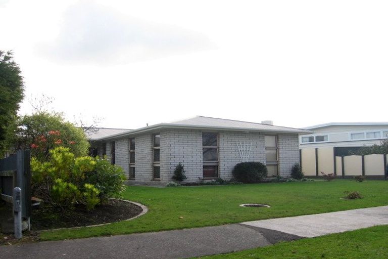 Photo of property in 29 Herbert Avenue, Cloverlea, Palmerston North, 4412