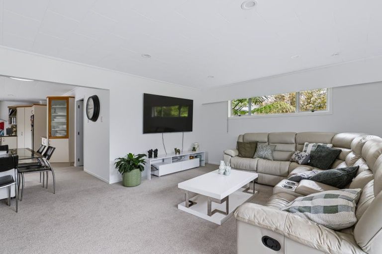 Photo of property in 172a Mangorei Road, Merrilands, New Plymouth, 4312