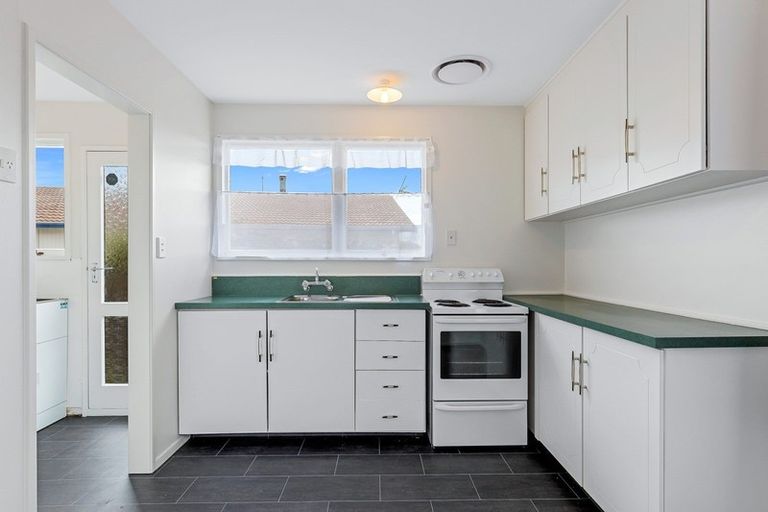 Photo of property in 17 Seadown Crescent, Amberley, 7410