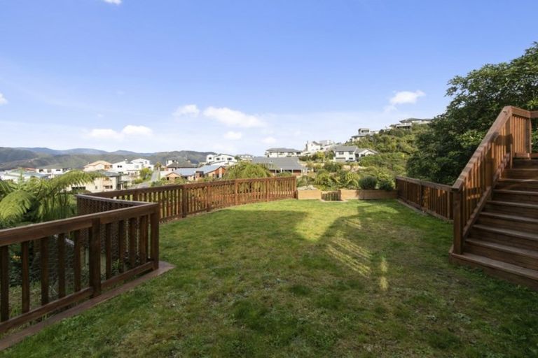 Photo of property in 185 Park Road, Belmont, Lower Hutt, 5010