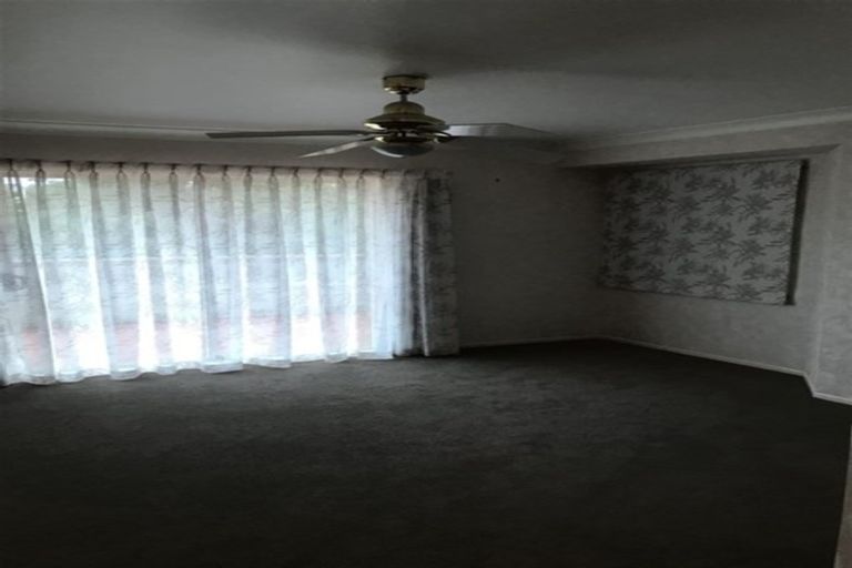 Photo of property in 40 Tralee Terrace, Dannemora, Auckland, 2016