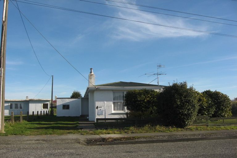 Photo of property in 1 Stuart Street, Mataura, 9712