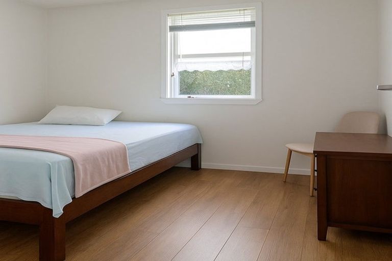 Photo of property in 1/4 Sydney Street, Hauraki, Auckland, 0622