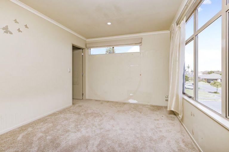 Photo of property in 50 Coachman Drive, Flat Bush, Auckland, 2016
