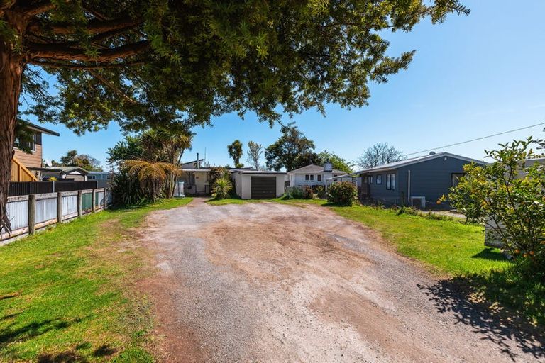 Photo of property in 35 Taupo View Road, Taupo, 3330