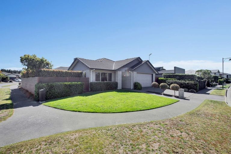 Photo of property in 2 Kapiti Street, Parklands, Christchurch, 8083
