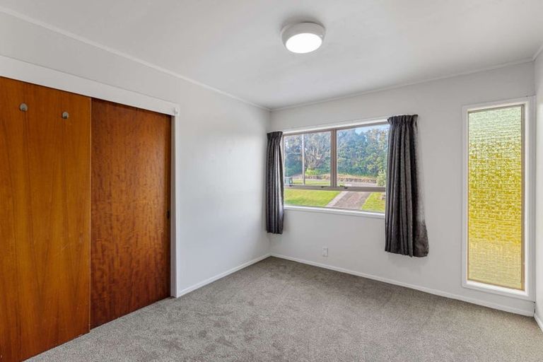 Photo of property in 204 Don Buck Road, Massey, Auckland, 0614
