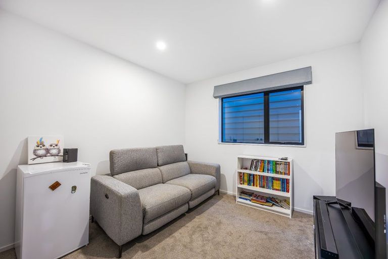 Photo of property in 9 Timu Road, Long Bay, Auckland, 0630