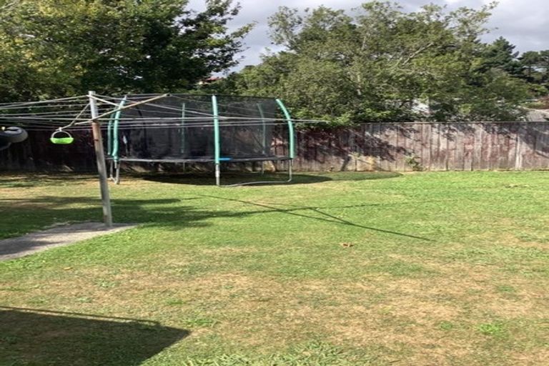 Photo of property in 7 Hanson Grove, Stokes Valley, Lower Hutt, 5019