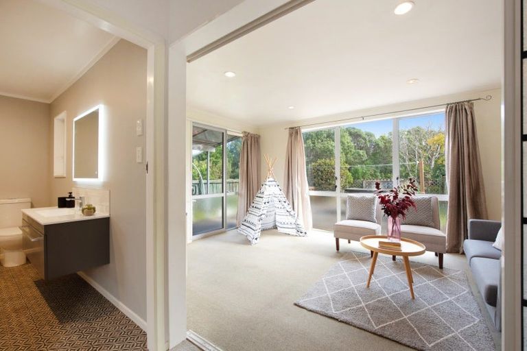 Photo of property in 87 Matai Road, Raumati South, Paraparaumu, 5032