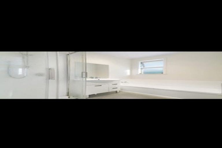 Photo of property in 17 Kayes Road, Pukekohe, 2120