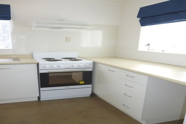 Photo of property in 1/27 Brandon Road, Glen Eden, Auckland, 0602