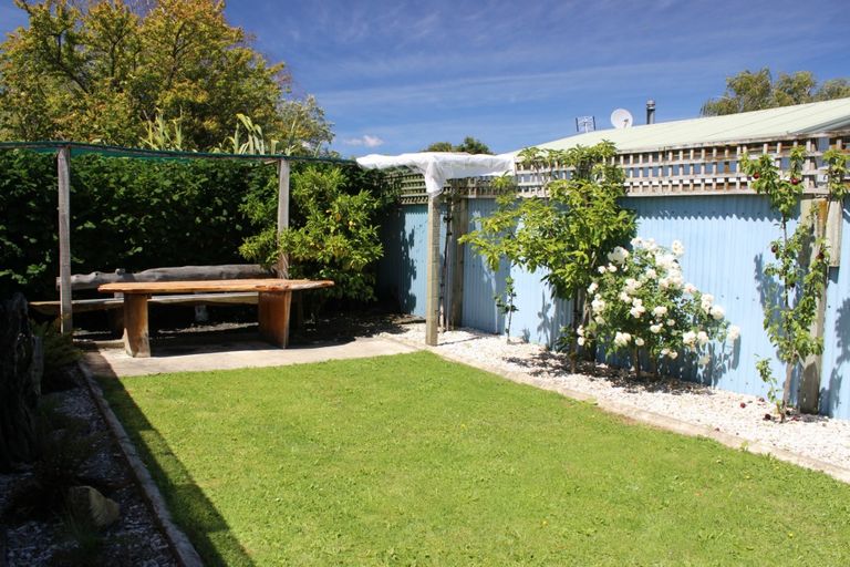 Photo of property in 32 Richmond Road, Carterton, 5713