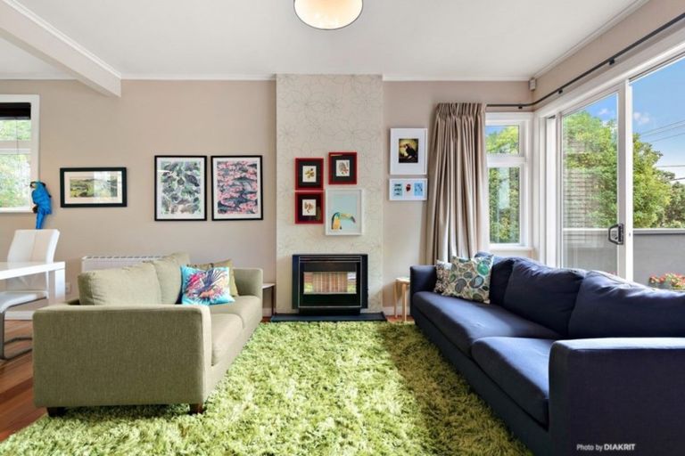 Photo of property in 80 Para Street, Miramar, Wellington, 6022