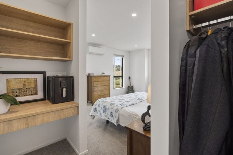 Photo of property in 133 Glenvar Ridge Road, Long Bay, Auckland, 0630