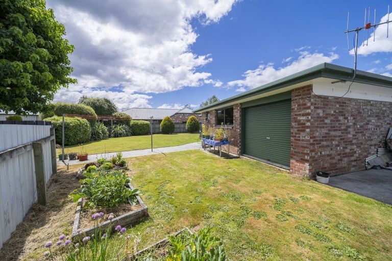 Photo of property in 11 Kepler Place, Te Anau, 9600