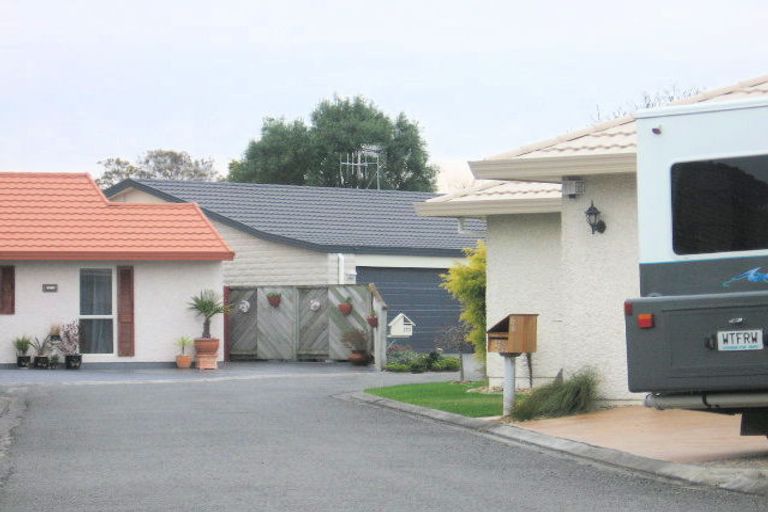 Photo of property in 17a Moeller Street, Taradale, Napier, 4112