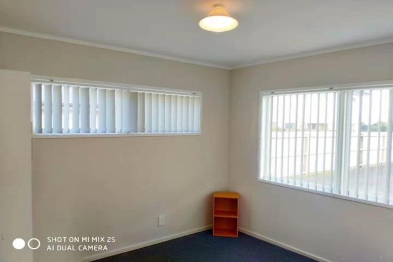 Photo of property in 24 Volante Avenue, Wattle Downs, Auckland, 2103