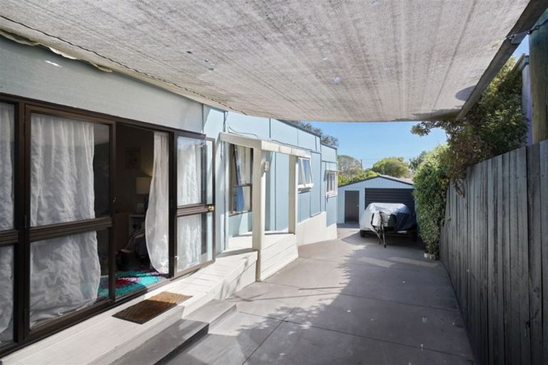 Photo of property in 41 Batten Grove, The Pines Beach, 7630