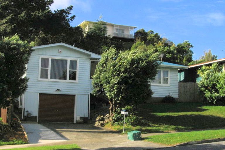 Photo of property in 8 Waipounamu Drive, Kelson, Lower Hutt, 5010