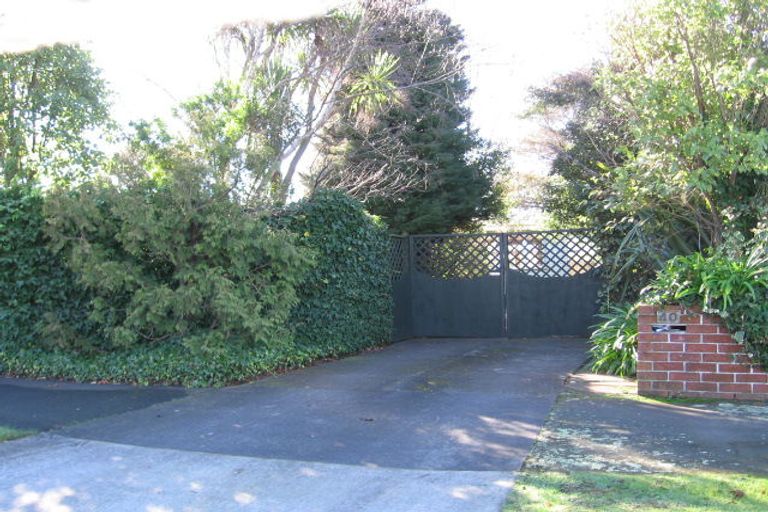 Photo of property in 40 Karina Terrace, Roslyn, Palmerston North, 4414