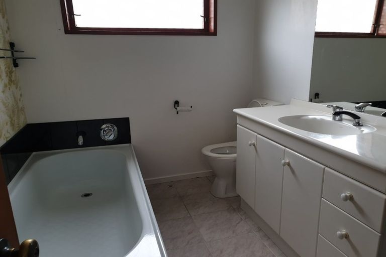 Photo of property in 63a Homebush Road, Khandallah, Wellington, 6035