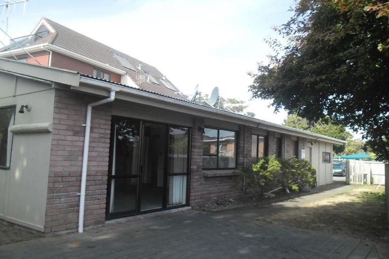 Photo of property in 20 Bluegum Road, Paraparaumu Beach, Paraparaumu, 5032