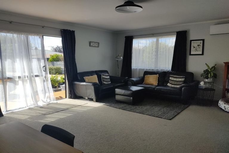 Photo of property in 22a Queen Road, Bellevue, Tauranga, 3110