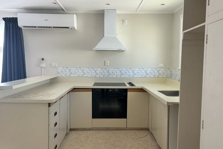 Photo of property in 14 Wairau Road, Picton, 7220