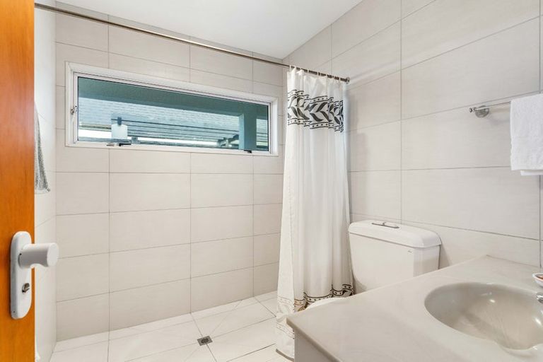 Photo of property in 27 Claxton Avenue, Pauanui, Hikuai, 3579