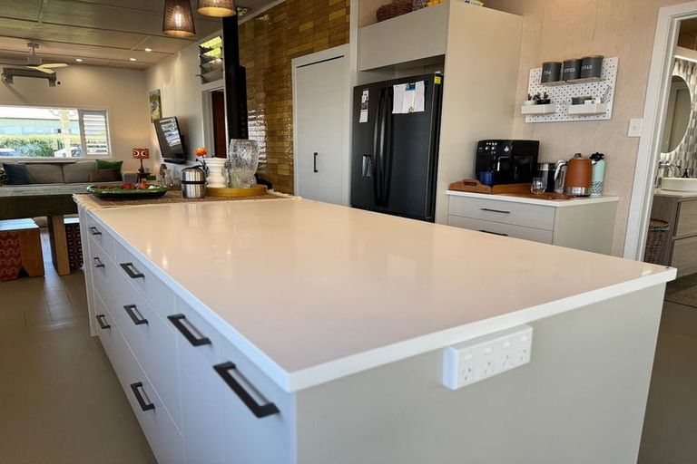 Photo of property in 5 Burness Road, Greenmeadows, Napier, 4112