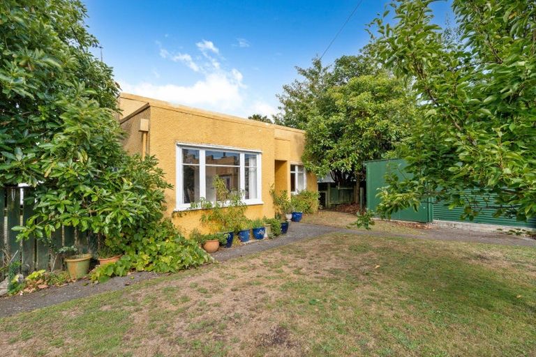 Photo of property in 76 Revans Street, Featherston, 5710