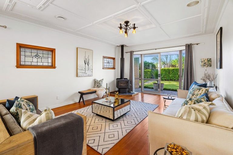 Photo of property in 3 Saint Andrews Road, Havelock North, 4130