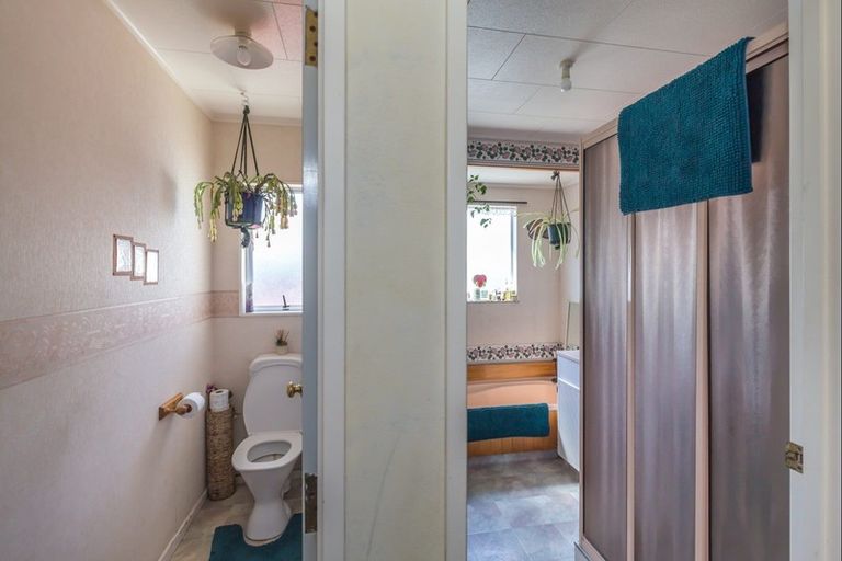 Photo of property in 97 Koputara Road, Himatangi Beach, Foxton, 4891