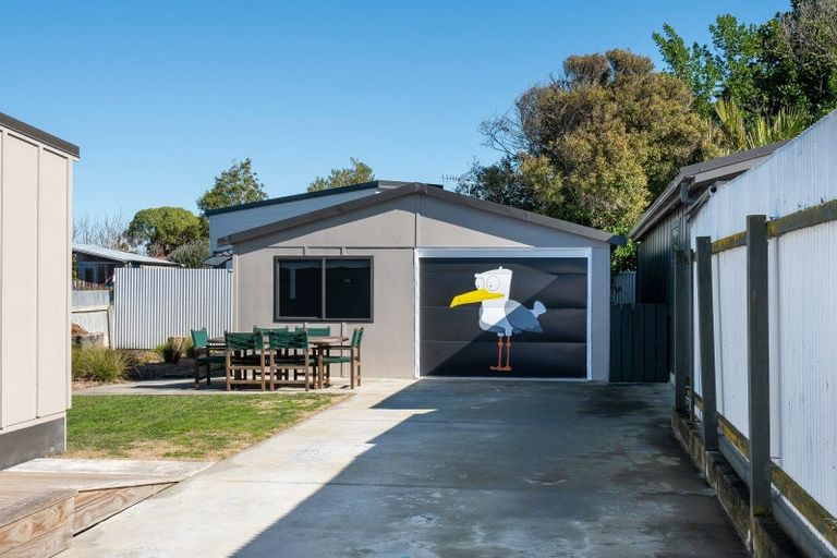 Photo of property in 19 Grange Road North, Haumoana, 4102