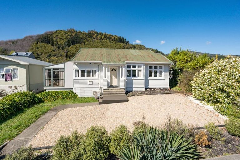 Photo of property in 175 Waimea Road, Nelson South, Nelson, 7010