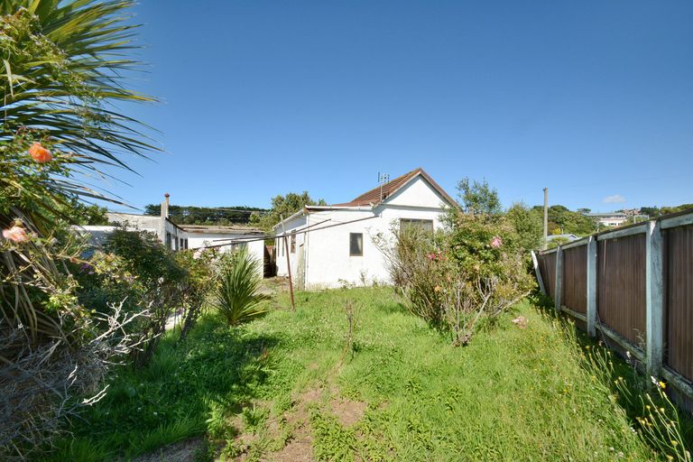 Photo of property in 10 Lochend Street, Musselburgh, Dunedin, 9013