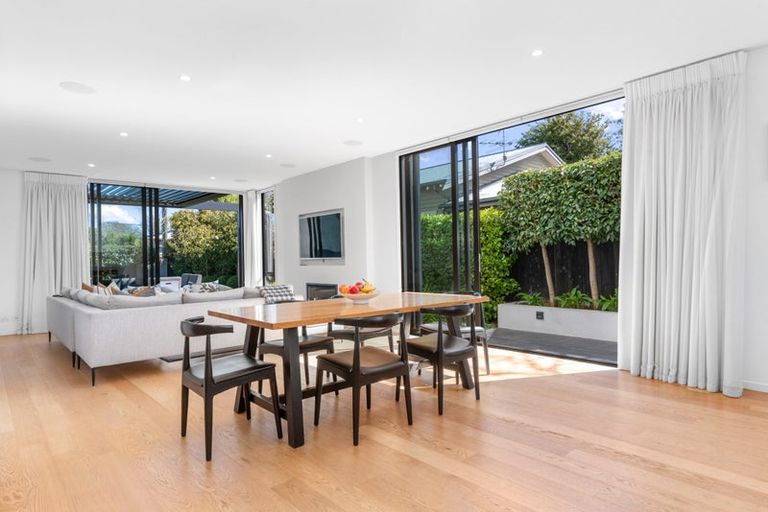 Photo of property in 10 Claremont Avenue, Papanui, Christchurch, 8053
