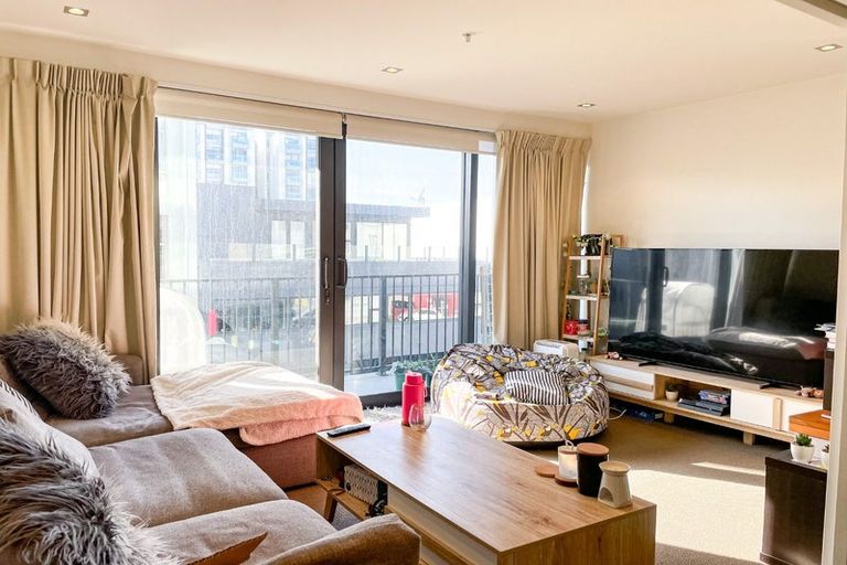 Photo of property in Forte Apartments, 32/13 College Street, Te Aro, Wellington, 6011