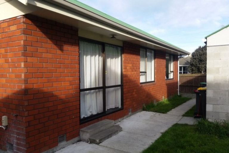 Photo of property in 42 Hillary Crescent, Upper Riccarton, Christchurch, 8041