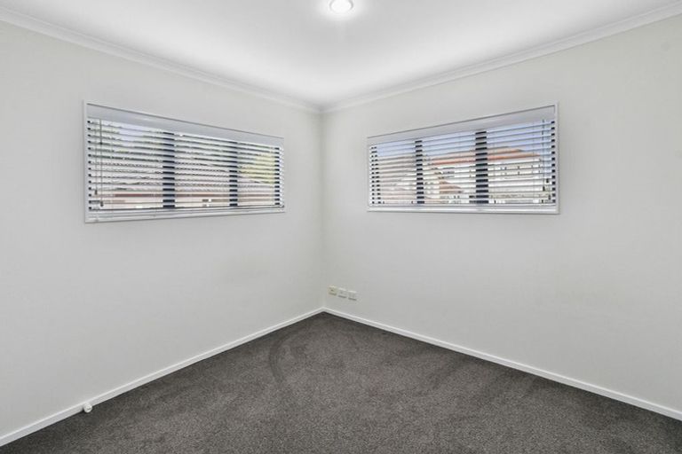 Photo of property in 9 Murrayfield Lane, Manurewa, Auckland, 2105