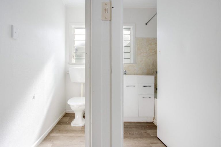 Photo of property in 612 Frederick Street, Mahora, Hastings, 4120