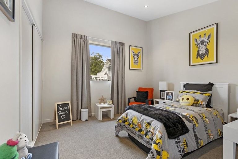 Photo of property in 38a Thorrington Road, Cashmere, Christchurch, 8022