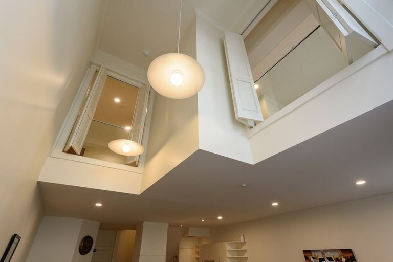 Photo of property in Whitmore Apartments, 7e Stout Street, Wellington Central, Wellington, 6011