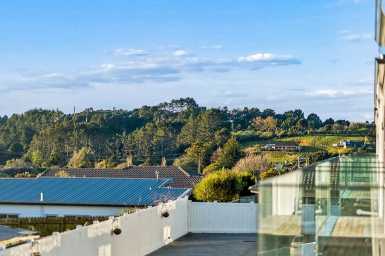 Photo of property in 42 Jellicoe Avenue, Tuakau, 2121