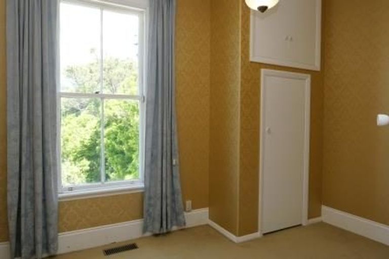 Photo of property in 35 Disley Street, Highbury, Wellington, 6012