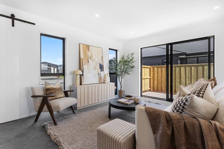 Photo of property in 10 Longfields Road, Brightwater, 7022