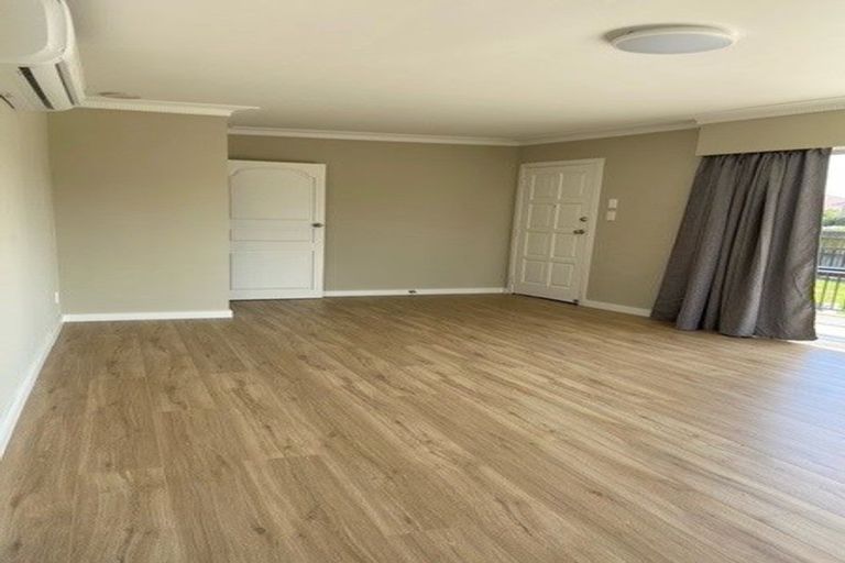 Photo of property in 29 Myers Road, Manurewa East, Auckland, 2102