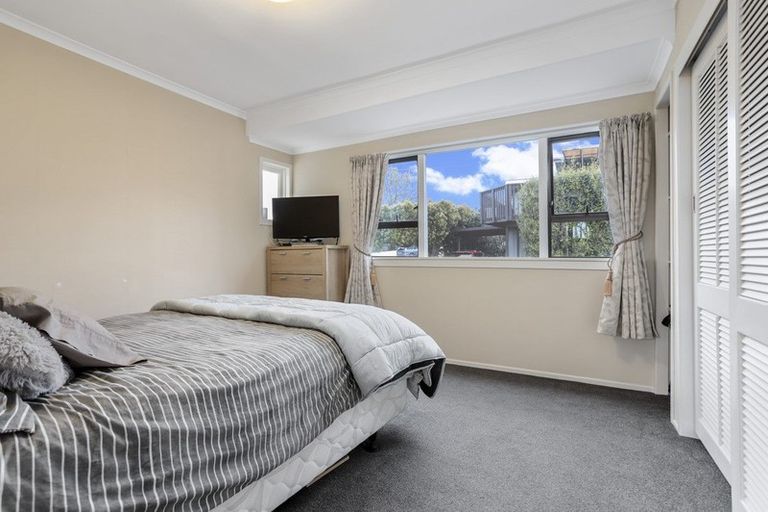 Photo of property in 208 Royal Road, Massey, Auckland, 0614