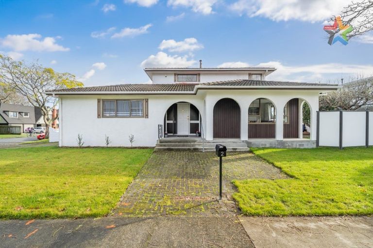 Photo of property in 2 Mcenroe Grove, Naenae, Lower Hutt, 5011